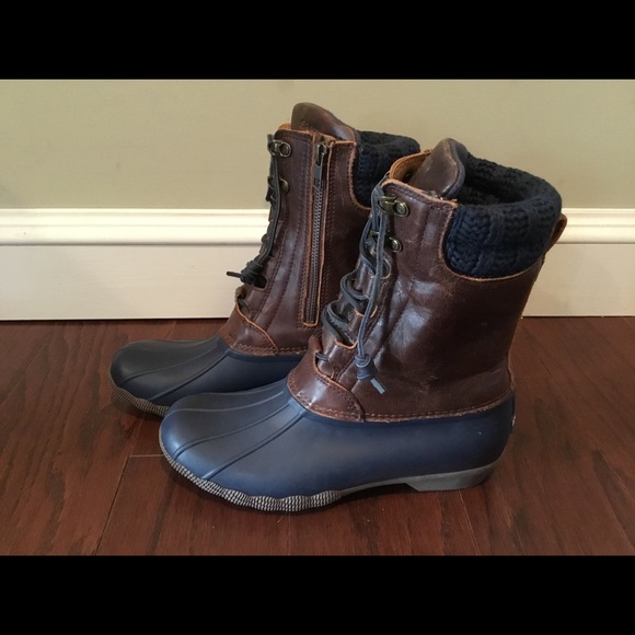 Sperry Shoes - Sperry navy blue duck boots 8M